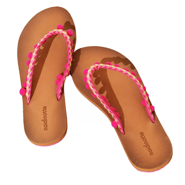 Noidinotte Noidinotte Σαγιονάρες με πλεκτό ύφασμα και πομ πον- PF002087