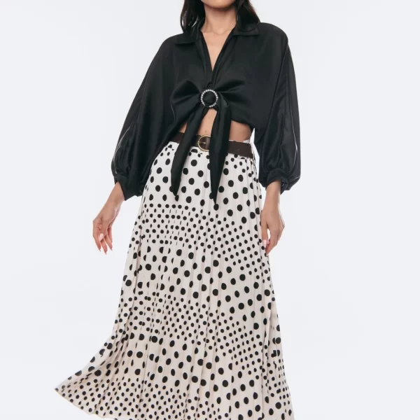 ΦΟΥΣΤΑ ΜΑΚΡΙΑ ΜΕ ΠΙΕΤΕΣ ΚΑΙ ΖΩΝΗ Άσπρο