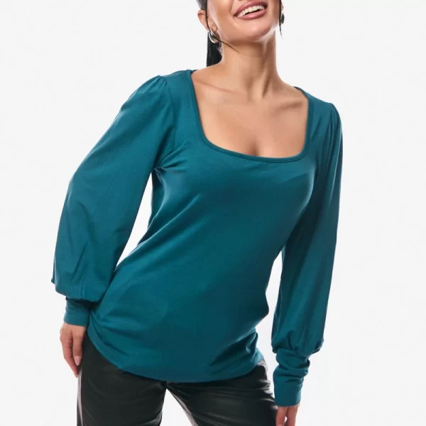 ΜΠΛΟΥΖΑ ΜΕ ΤΕΤΡΑΓΩΝΟ ΚΟΨΙΜΟ Πετρόλ