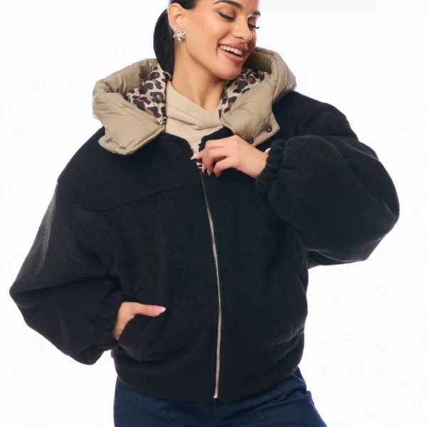 ΜΠΟΥΦΑΝ ΜΕ ΛΕΟΠΑΡ ΕΠΕΝΔΥΣΗ ΚΑΙ ΚΟΥΚΟΥΛΑ ΑΠΟΣΠΩΜΕΝΗ Μαύρο