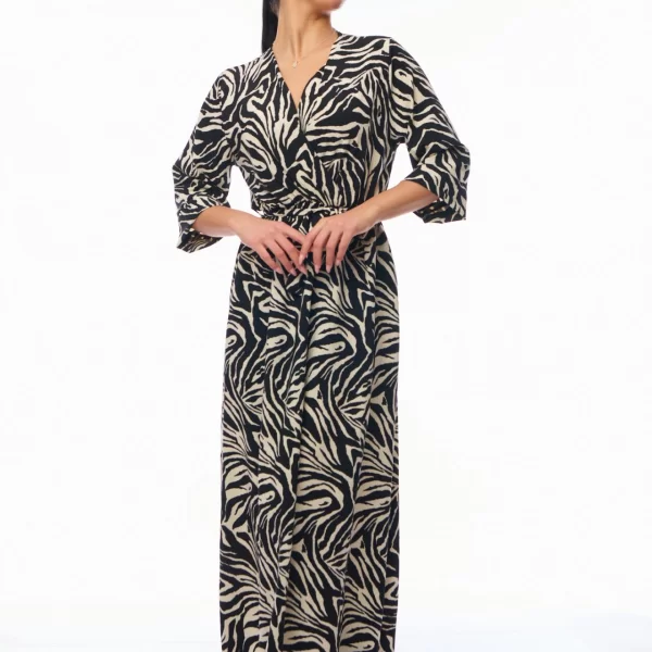 ΦΟΡΕΜΑ ΜΑΚΡΥ ΚΡΟΥΑΖΕ ΜΕ ΖΩΝΗ Μαύρο