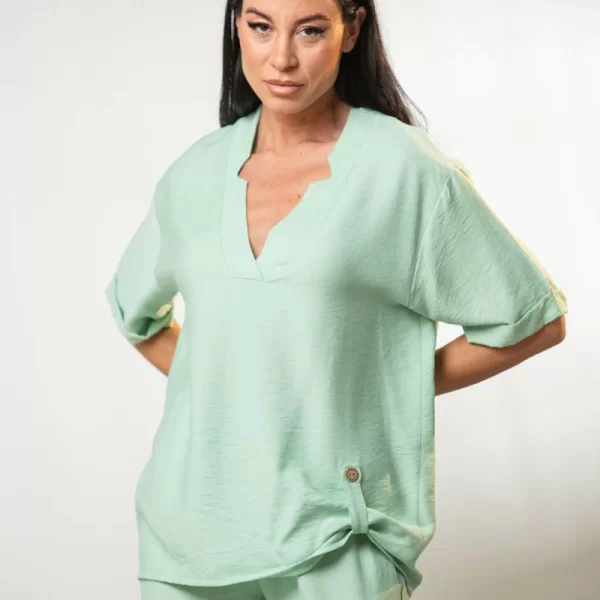 ΜΠΛΟΥΖΑ ΒΕ ΜΕ ΡΕΒΕΡ ΣΤΟ ΜΑΝΙΚΙ Σιέλ