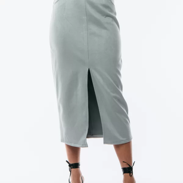 ΦΟΥΣΤΑ ΜΑΚΡΙΑ ΜΕ ΖΩΝΗ ΚΑΙ ΑΝΟΙΓΜΑ Βεραμάν