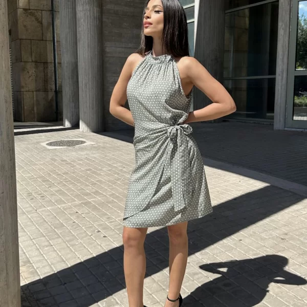 ΦΟΡΕΜΑ ΜΕ ΔΕΣΙΜΟ ΣΤΟΝ ΛΑΙΜΟ Πράσινο