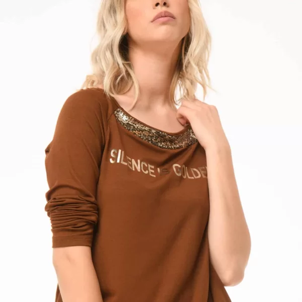 ΜΠΛΟΥΖΑ ΜΕ ΠΑΓΙΕΤΑ ΚΑΙ ΤΥΠΩΜΑ Μαύρο