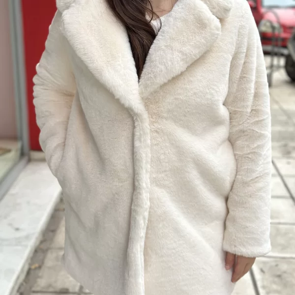 ΓΟΥΝΑ ΜΕ ΚΟΥΜΠΙΑ ΚΟΝΤΗ ΕΚΡΟΥ Εκρού