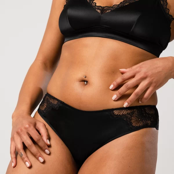 Σλιπ σατέν με δαντέλα