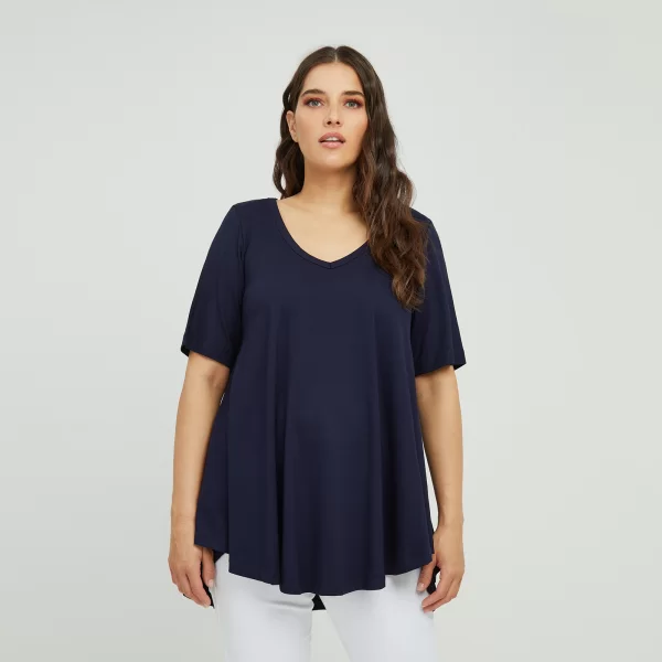 Basic μπλούζα με στρογγυλάδα