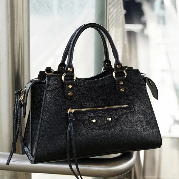 Τσάντα δερμάτινη χειρός