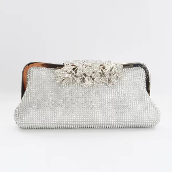 Τσάντα φάκελος με strass και φλοράλ κούμπωμα