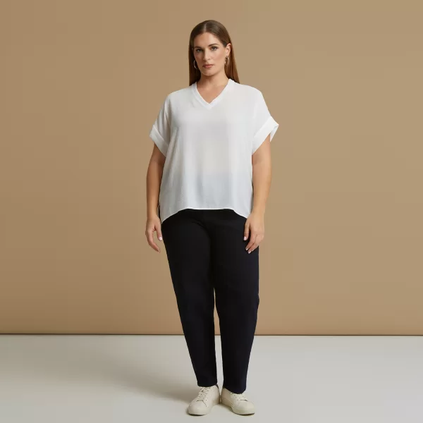 Μπλούζα essential με V-λαιμόκοψη