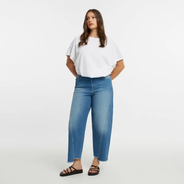 Τζιν σε barrel γραμμή με ξέβαμμα και cut-out τελείωμα