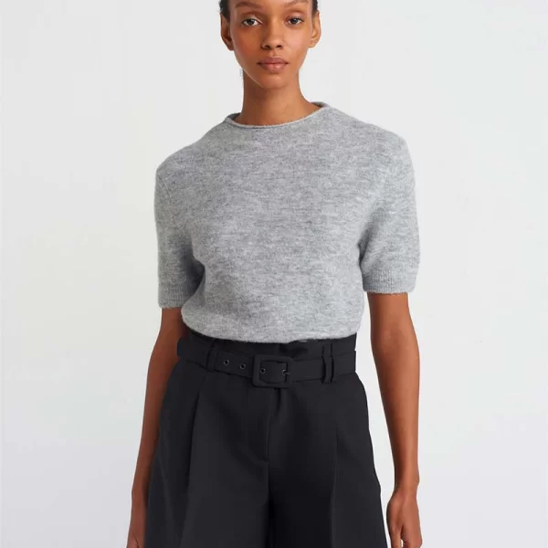 Amelia γυναικείο σορτς με ζώνη