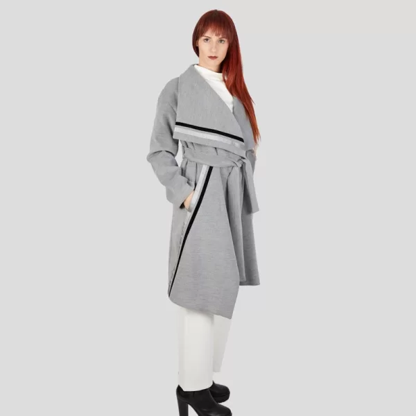 Γυναικείο παλτό oversized με απλικέ γκρι