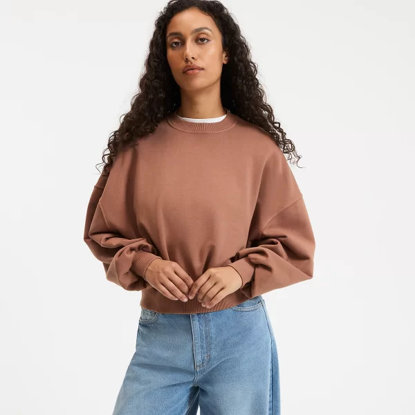 Φαρδύ κοντό φούτερ με στρογγυλή λαιμόκοψη