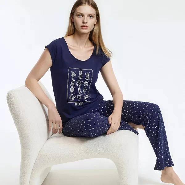 Βαμβακερή πιτζάμα με μοτίβο αστέρια