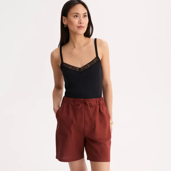 Τοπ με V και λεπτές τιράντες