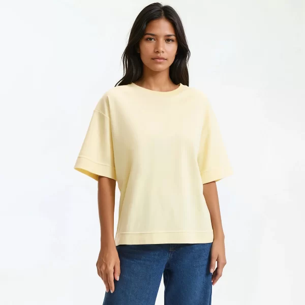 Μπλούζα σε loose γραμμή