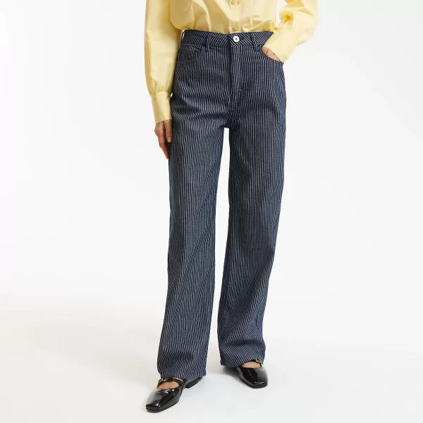 Τζιν παντελόνι σε φαρδιά γραμμή με ρίγες