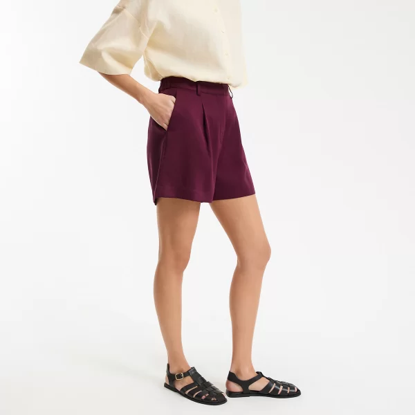 Σορτς με πιέτες από TENCEL™