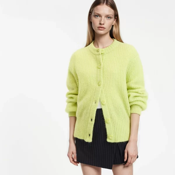 Ζακέτα με αλπακά στη σύνθεση