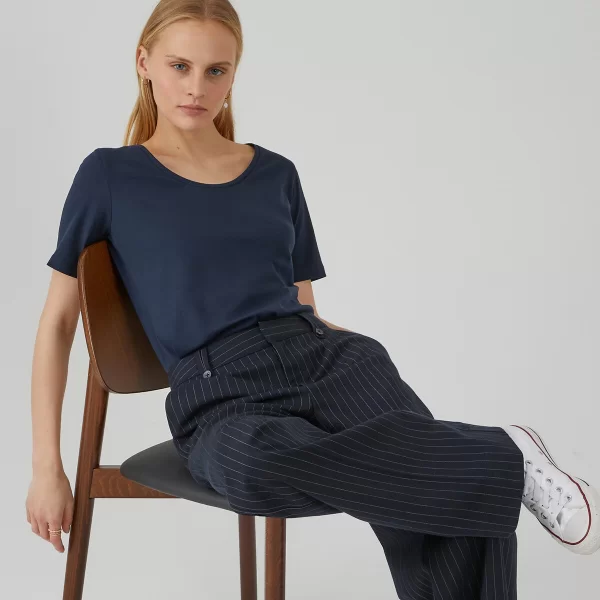 Κοντομάνικη μπλούζα