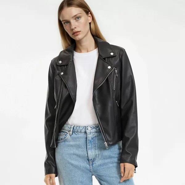 Κοντό μπουφάν σε στυλ biker από συνθετικό δέρμα