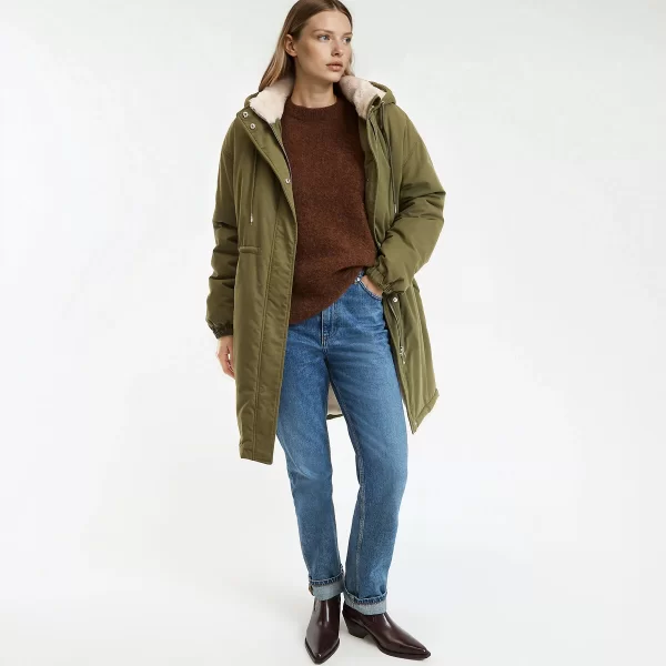 Μακρύ παρκά με μη αφαιρούμενη κουκούλα