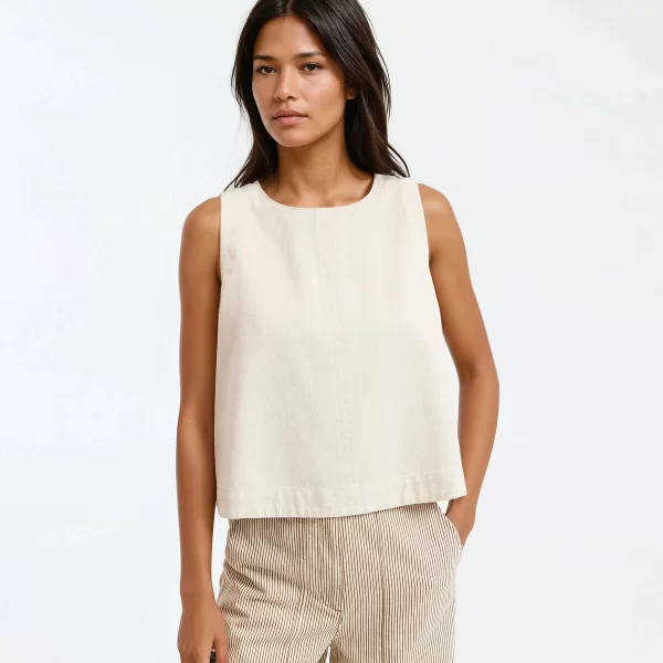 Αμάνικο τζιν τοπ με στρογγυλή λαιμόκοψη