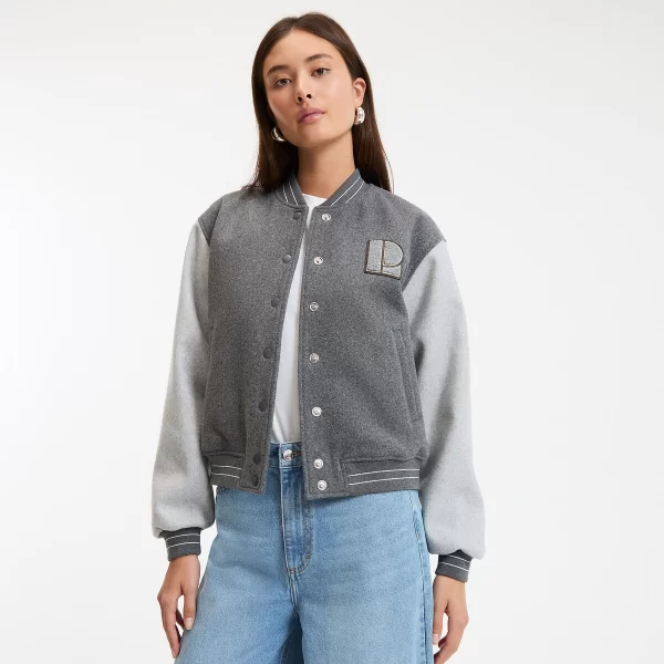 Μπουφάν bomber με κέντημα