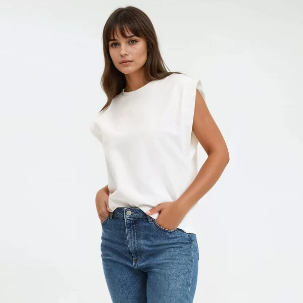 Αμάνικη μπλούζα με στρογγυλή λαιμόκοψη