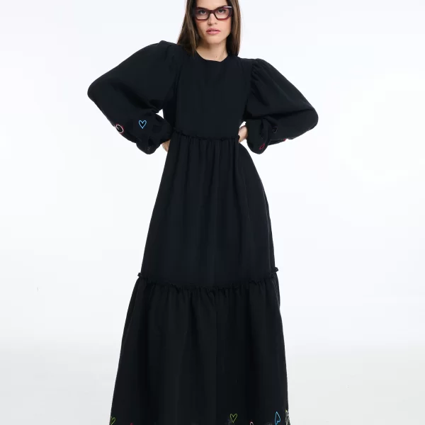 Γυναικεί ο φόρεμα με κέντημα -Hearts - BLACK