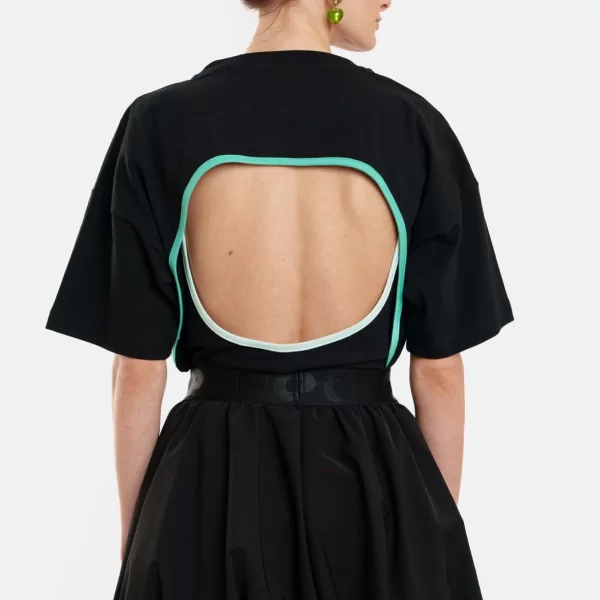 Γυναικείο Κοντομάνικο Μπλουζάκι με κέντημα - Aria Black - BLACK