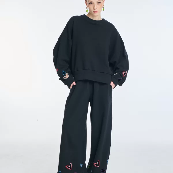 Γυναικείο Παντελόνι με κέντημα Hearts - BLACK