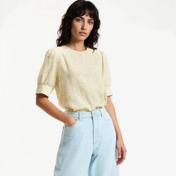 Μπλούζα με στρογγυλή λαιμόκοψη