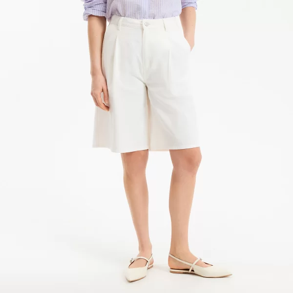 Βερμούδα με πιέτες από βαμβάκι και λινό