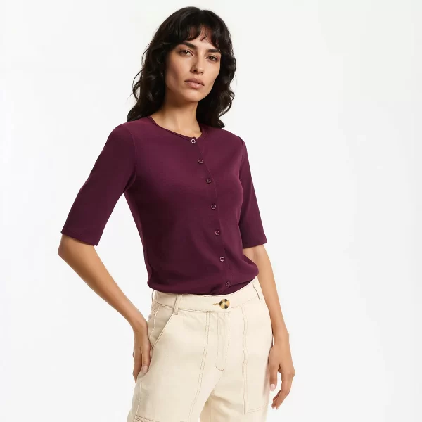 Κοντομάνικο μπλουζάκι με κουμπιά και στρογγυλή λαιμόκοψη