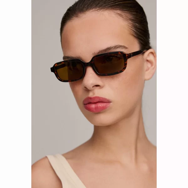 AV Sunglasses - Logan brown