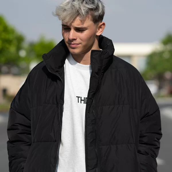 Χοντρό μπουφάν THEAD. -