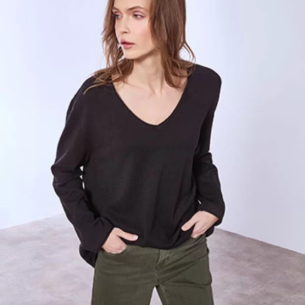 Πουλόβερ με αφινίριστες λεπτομέρειες SQ1042.4320+5