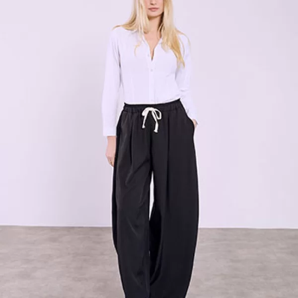 Παντελόνα με πιέτες SQ7880.1216+1