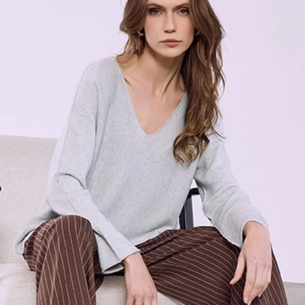 Πουλόβερ με V λαιμόκοψη SQ7587.4930+13