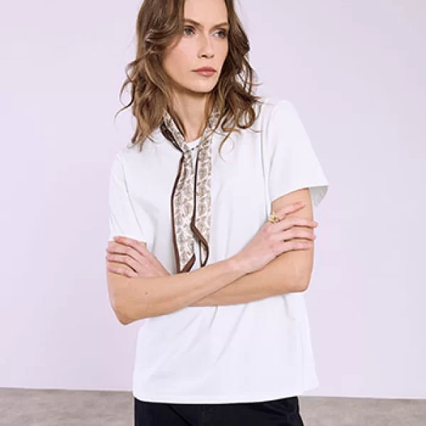 T-shirt με αποσπώμενο μαντήλι SQ9844.4109+1