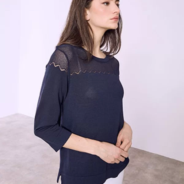 Μπλούζα με διάτρητες λεπτομέρειες SQ7616.4552+5