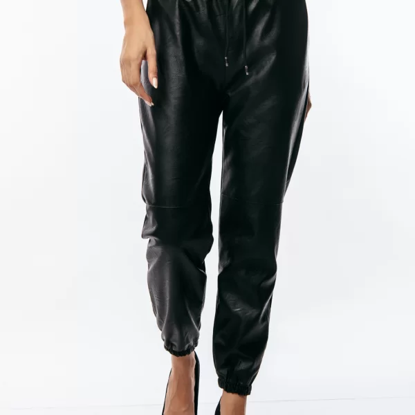 ΠΑΝΤΕΛΟΝΙ ΔΕΡΜΑΤΙΝΗ ΜΕ ΛΑΣΤΙΧΟ ΣΤΟ ΠΟΔΙ Μαύρο