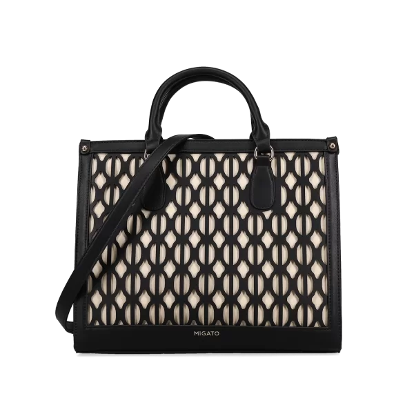 Μαύρη τσάντα χειρός