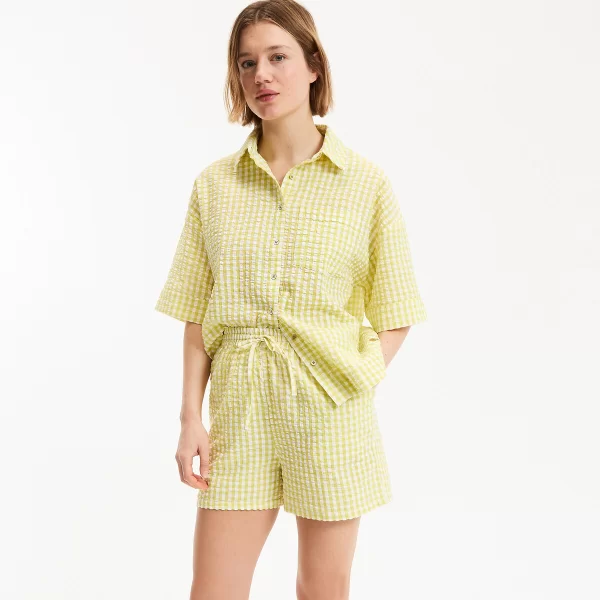 Πιτζάμα σετ με σορτσάκι από ύφασμα seersucker καρό