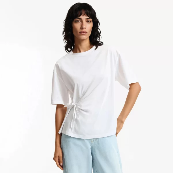 Κοντομάνικο Τ-shirt με στρογγυλή λαιμόκοψη και δέσιμο