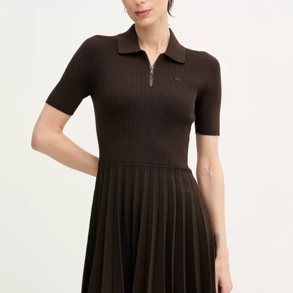 Lacoste πλισέ φόρεμα με βισκόζη