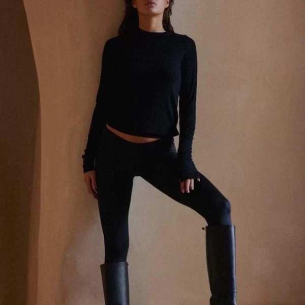 Muuv. Longsleeve MUUV.